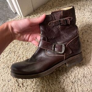 Womes FRYE boots